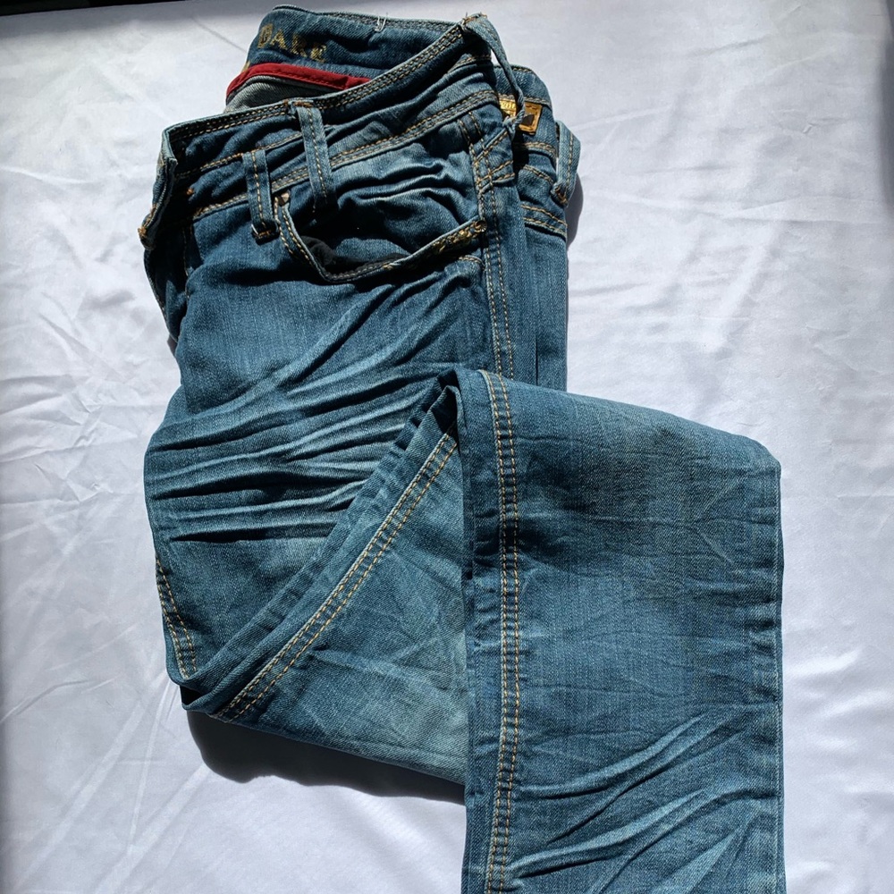 Don’t You Dare Straight Fit Women’s Jeans, size 27
